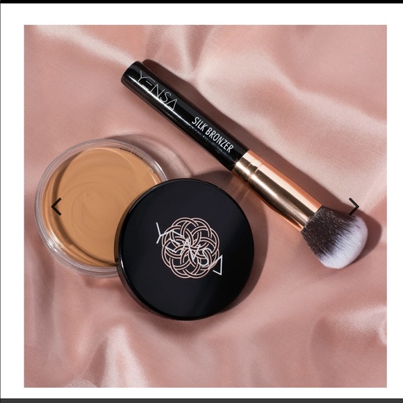 Yensa- Sunlit Glow Silk Bronzing Base with brush ☀️🐚☀️ swatched - Picture 5 of 16